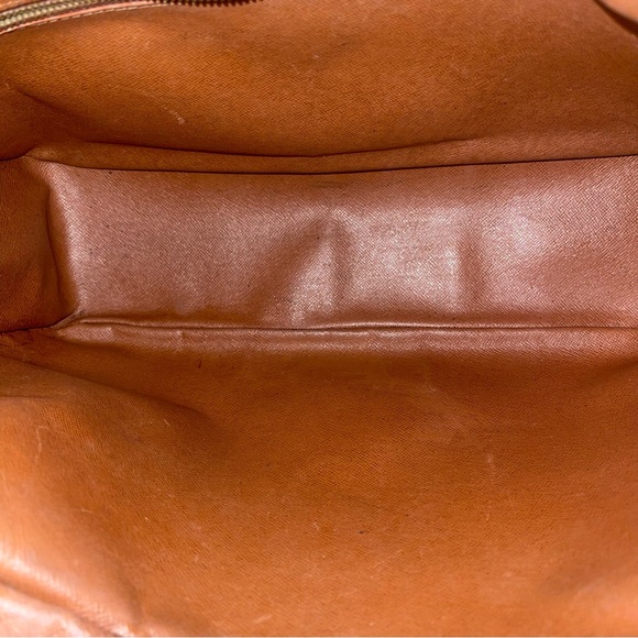 VGUC Louis Vuitton Boulogne 35 - Picture 9 of 11